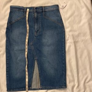 NWT Gap blue denim skirt size 10/30T